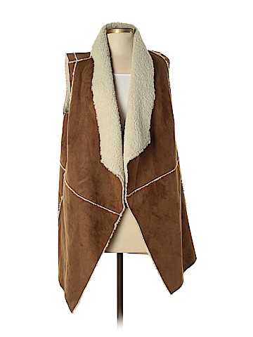 John & Jenn Faux Fur Vest (view 1)