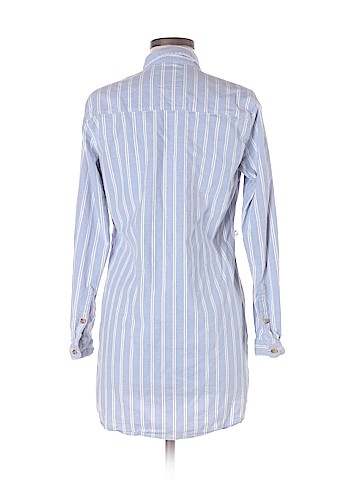 Abercrombie & Fitch Casual Dress (view 2)