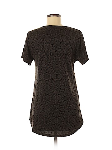 Lularoe Short Sleeve Top (view 2)