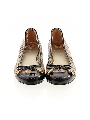 Liz Claiborne Flats (view 2)