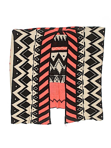 Casting LA Wrap (view 1)