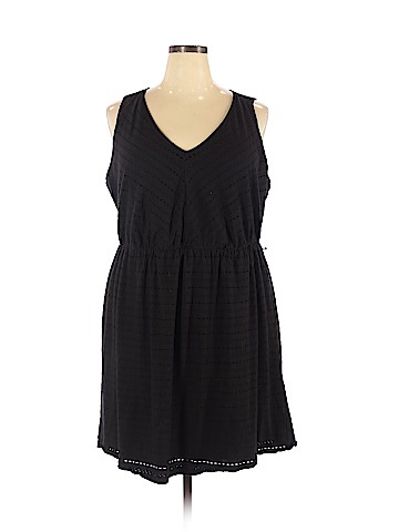 Elle Casual Dress (view 1)