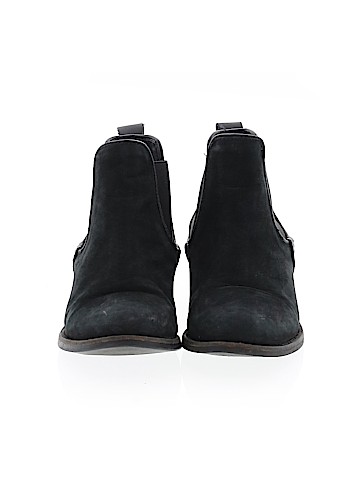 Steve Madden Ankle Boots (view 2)