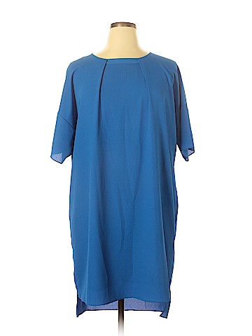 H By Halston Casual Dress (view 1)