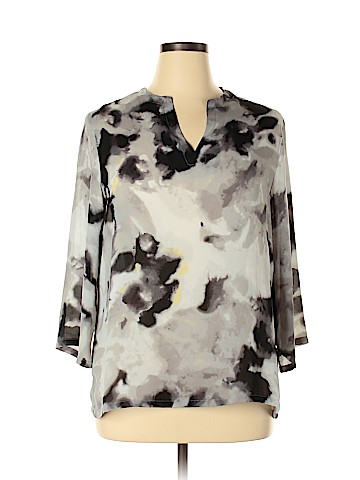 Violet & Claire 3/4 Sleeve Blouse (view 1)