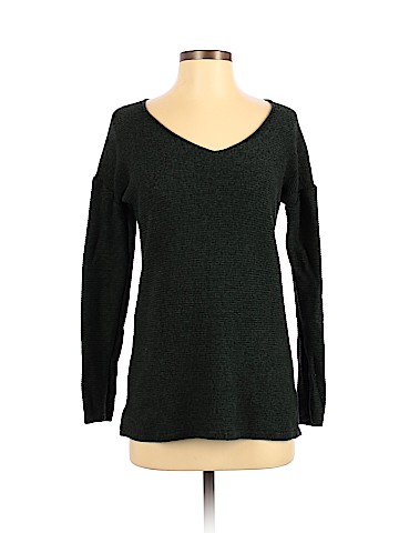 Old Navy Pullover Sweater (view 1)