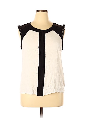 Elle Sleeveless Top (view 1)