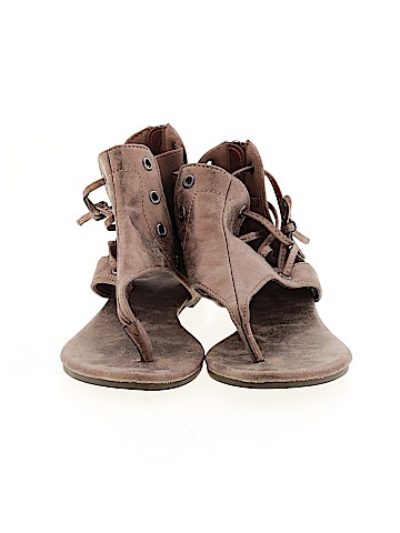 Pierre Dumas Sandals (view 2)