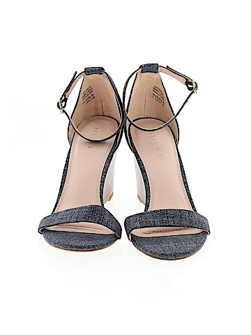 Kelly & Katie Wedges (view 2)