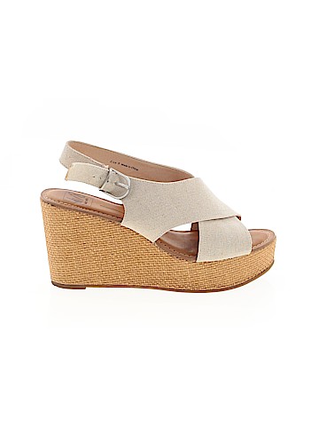 DV8 by Dolce Vita Wedges (view 1)
