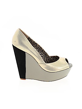 Jessica Simpson Size 7 1/2