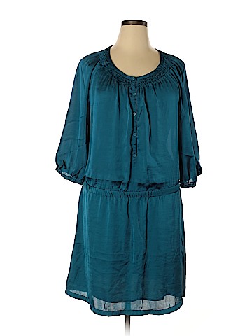 Old Navy Casual Dress (view 1)