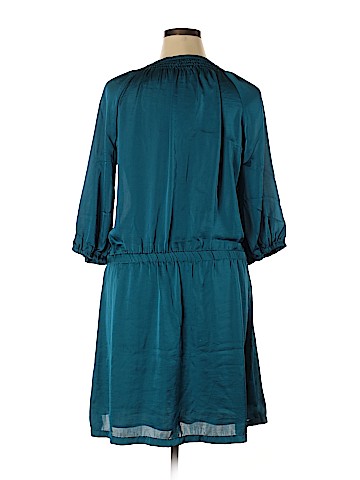 Old Navy Casual Dress (view 2)