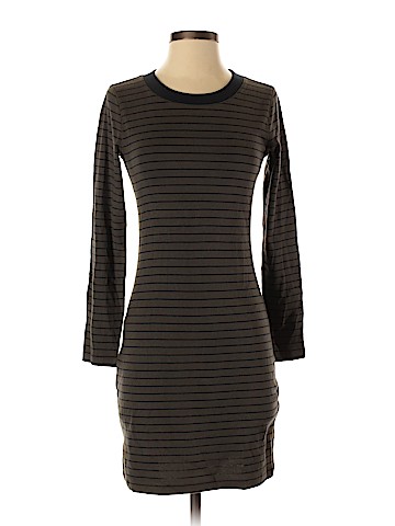 Abercrombie & Fitch Casual Dress (view 1)