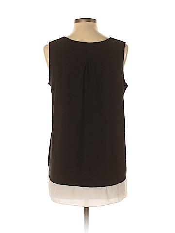 Liz Lange Sleeveless Top (view 2)