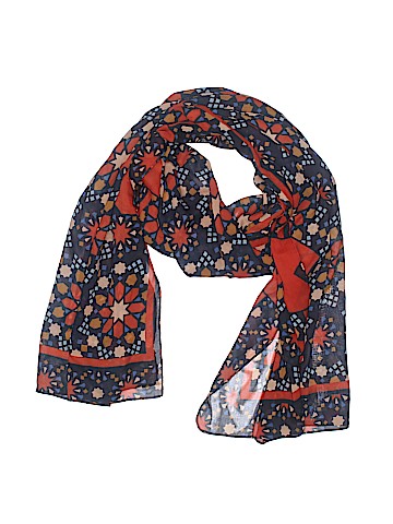 The Limited Scarf (view 1)