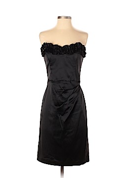White House Black Market Size 2