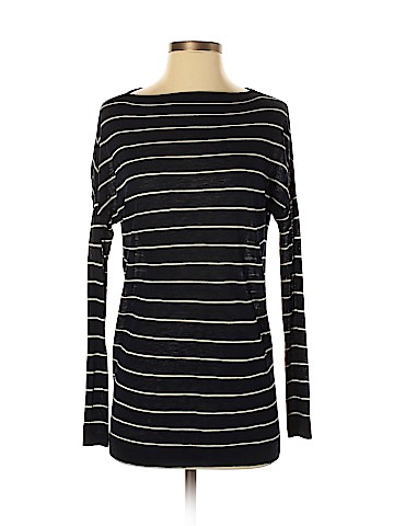 Vince. Long Sleeve Top (view 1)