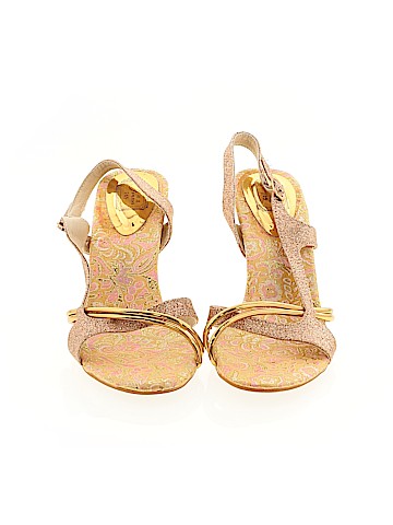 Unbranded Heels (view 2)