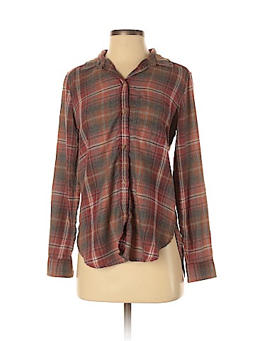 American Eagle Outfitters Long Sleeve Button-Down Shirt (view 1)