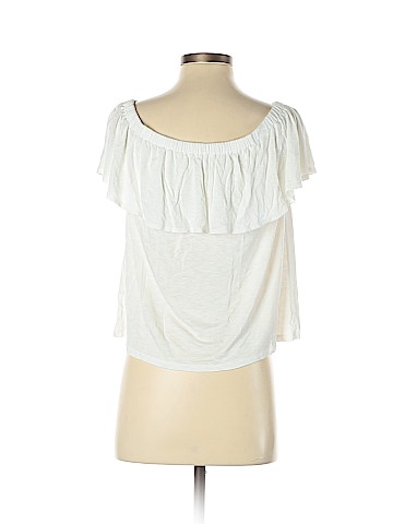American Eagle Outfitters Short Sleeve Top (view 2)