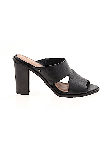 Ugg Australia Mule/Clog (view 1)