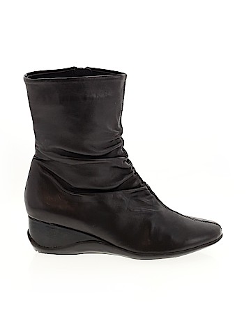 VANELi Ankle Boots (view 1)