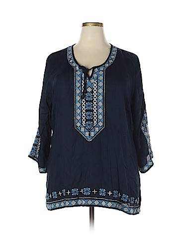 Solitaire 3/4 Sleeve Blouse (view 1)