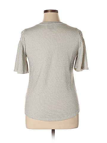 Bobeau Short Sleeve Top (view 2)