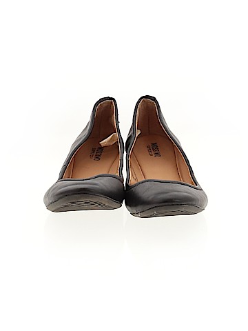 Mossimo Supply Co. Flats (view 2)