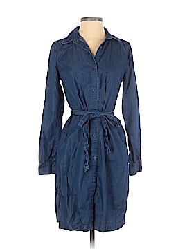 Banana Republic Factory Store Size 4