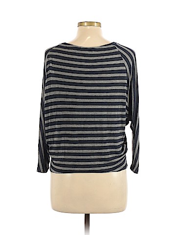 Vince. 3/4 Sleeve Top (view 2)