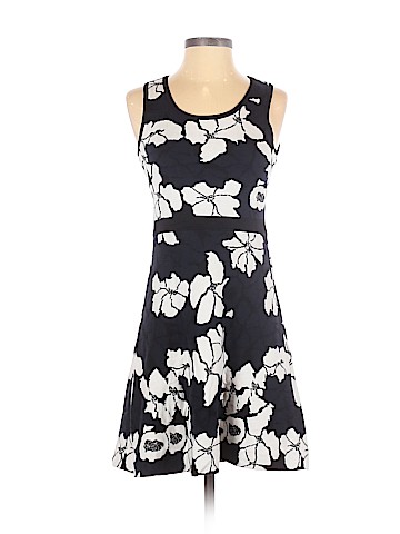 Ann Taylor Casual Dress (view 1)