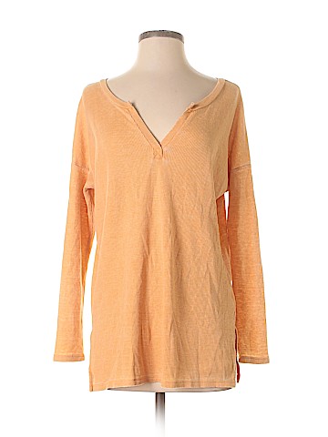 American Eagle Outfitters Long Sleeve Top (view 1)