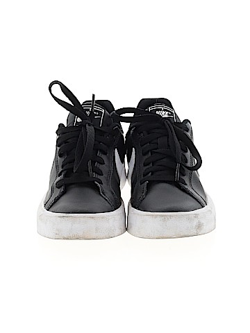 Nike Sneakers (view 2)