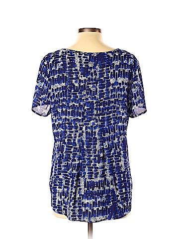 Pleione Short Sleeve Blouse (view 2)