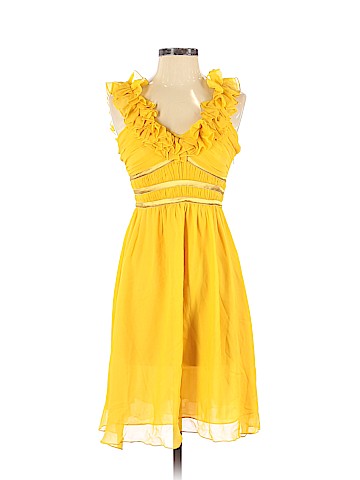 Diane von Furstenberg Casual Dress (view 1)