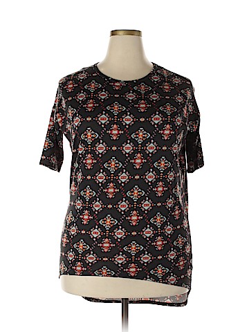 Lularoe Short Sleeve T-Shirt (view 1)