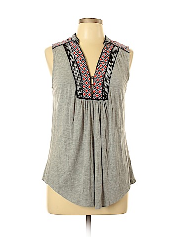 Market and Spruce Sleeveless Henley (view 1)