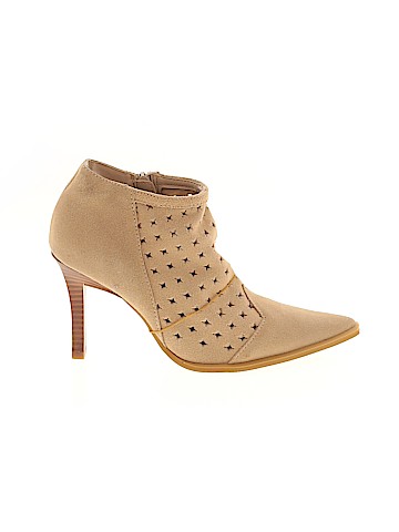 Newport News Ankle Boots (view 1)