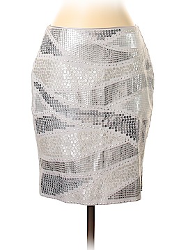 White House Black Market Size 2