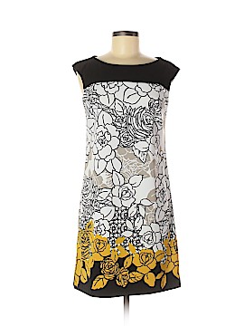 Signature by Sangria Size 6