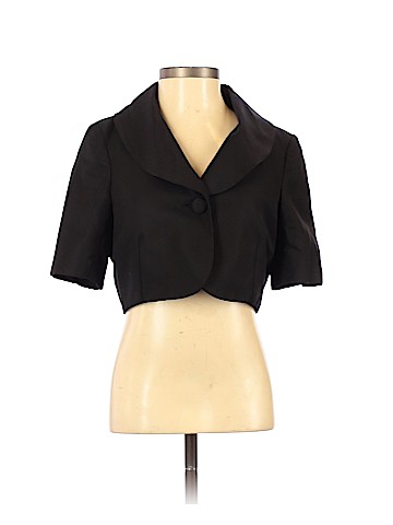 HOBBs Shrug (view 1)