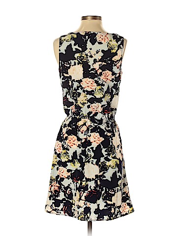 Gap Casual Dress (view 2)