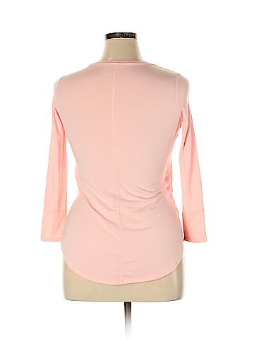 Old Navy Long Sleeve T-Shirt (view 2)