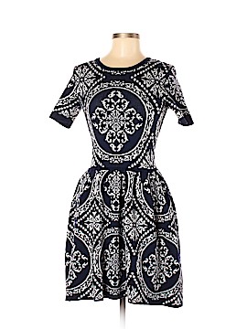 Romeo & Juliet Couture Size XS