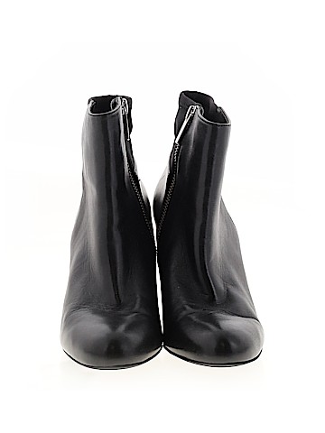 MICHAEL Michael Kors Ankle Boots (view 2)