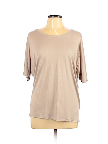 Vince. Short Sleeve T-Shirt (view 1)