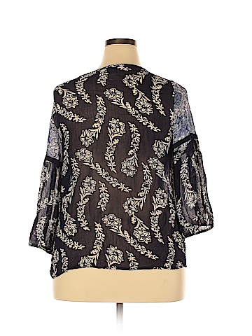 BILA 3/4 Sleeve Blouse (view 2)