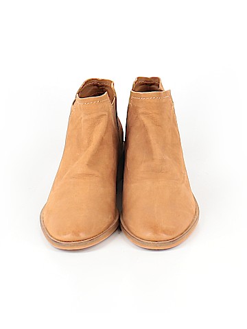 Dolce Vita Ankle Boots (view 2)